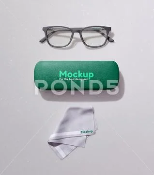 Eyewear, case, and cleaning cloth mockup PSD Template
