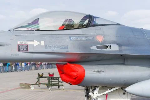 F 16 fighter Stock Photos
