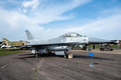 F-16 Fighting Falcon Stock Photos