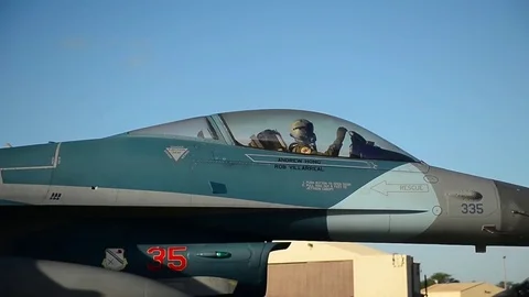 F-16 Fighting Falcon Taxiing  Stock-Footage 85107953