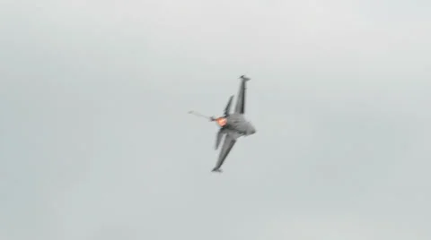 F-16 Figthing Falcon turkish afterburner 10994 Stock Footage 25002450