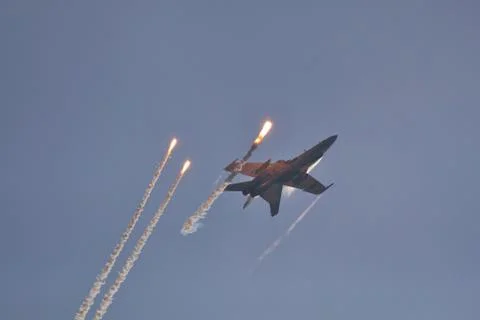 F 16 Stock Photos