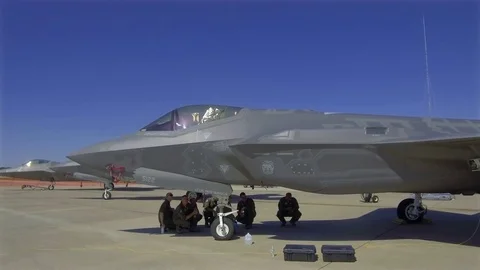 F 35 Row Video stock 84942691