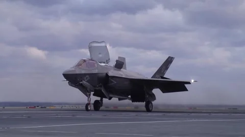F-35B Lighting II conducts vertical take off from HMS Prince of Wales (R09) Video stock 259035667
