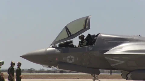 F-35B Lightning II Landing At MCAS Miramar Stock-Footage 26643062