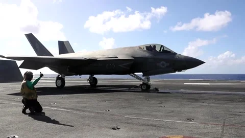 F-35C Lightning II launches from flight deck of carrier USS Abraham Lincoln Video stock 202009206
