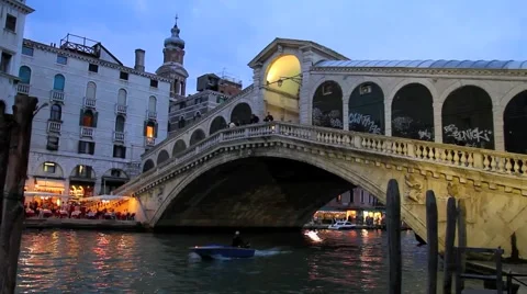 F000102 Stock Footage 1072136