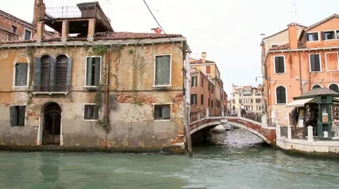 F000115 Video stock 1072257