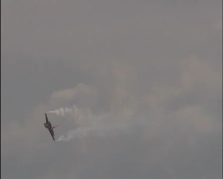F16 Fighting Falcon - nat sound  Stock Footage 1058899