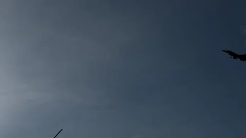 F16 Jet Aerobatics 動画素材 320079526
