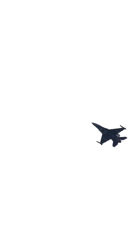 F16 Jet Show Vertical Video Stock Footage 334873291