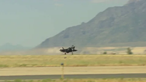 F35 fighter jet taking off from Hill Air Force Base in Ogden, Utah. 库存影片 78391188