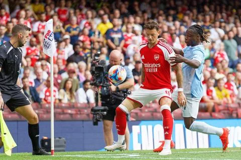 FA Community Shield - Arsenal vs Manchester City, Cardiff, United Kingdom - 16 A Stock Photos