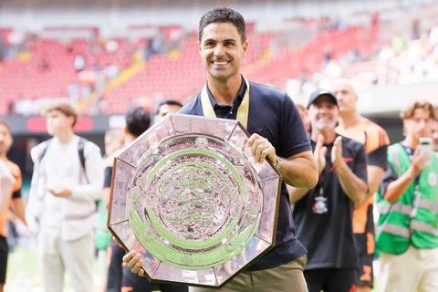 FA Community Shield - Arsenal vs Manchester City, Cardiff, United Kingdom - 16 A Stock Photos