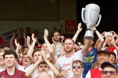 FA Community Shield - Arsenal vs Manchester City, Cardiff, United Kingdom - 16 A Stock Photos