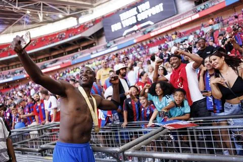 The FA Community Shield - Crystal Palace vs Liverpool, London, United Kingdom -  Stock Photos