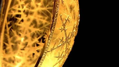Fabergé's 'Winter Egg' sold for a record price of €26 million, Londres, GB - 02  Видео 322191321