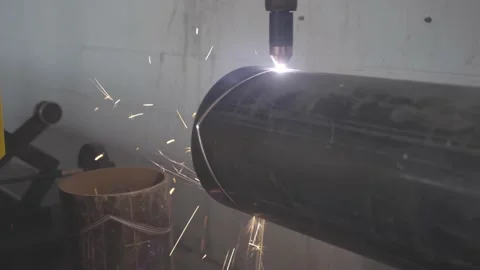 Fabrication - Pipe Cutter Video stock 168947605