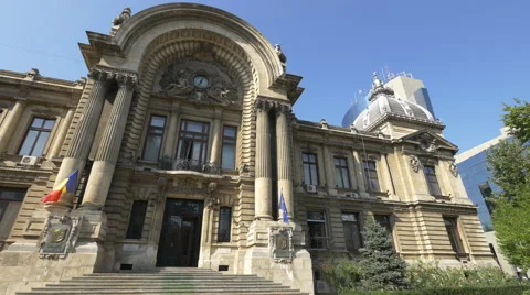 The facade of CEC Bank building in Bucharest Vídeos de archivo 58043488