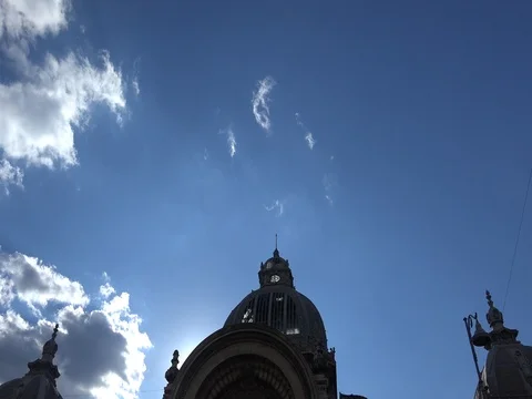 The Facade Of Cec Bank Building In Bucharest cloudy sky tilt down  traffic Vídeos de archivo 70960576