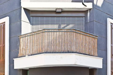 Facade Facade of Old Building after Reconstruction in Tel Aviv Copyright: ... Fotos de archivo