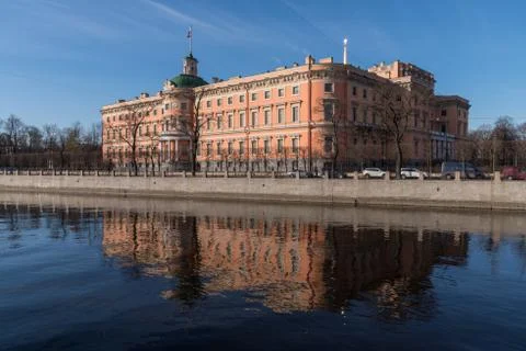 The facade of the Mikhailovsky (engineers') castle and the river Moika in Sai Stock Photos