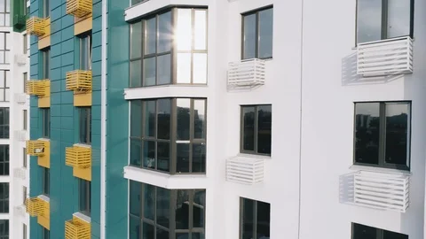 Facade of a modern house 스톡 동영상 89100053