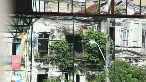 Facade reflection. Vidéo 12434161