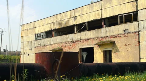 Facade of the ruined building Video stock 57323243