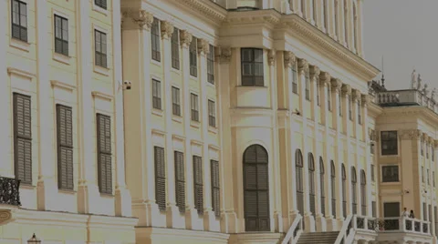 Facade Schönbrunn 4K - Medium Wide Shot - Vienna Stock Footage 39167842