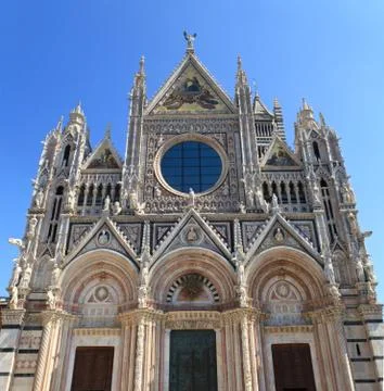 Facade of siena dome (duomo di siena), italy 库存照片
