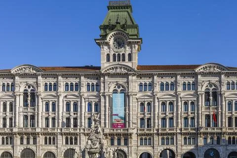 The facade of Trieste City Hall at Unity of Italy Square, Trieste, Italy. Foto stock