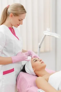 Face aging injection Foto stock