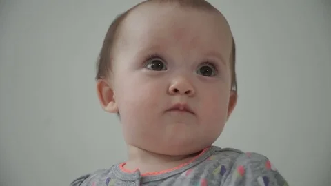 The face of the baby Видео 77195590