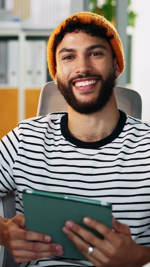 Face, business and man with tablet in office for research, editing article and Stock Footage 333240751