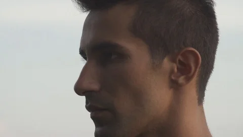 Face Looking Up and Away in Slow Motion Video stock 106782000