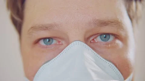 Face of a man in a respirator Stock Footage 133330940