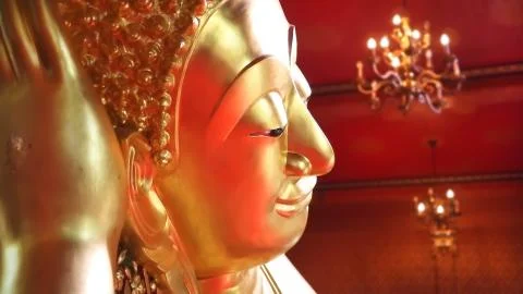 Face of reclining buddha statue Foto stock