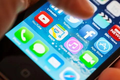 Facebook app on an apple iphone 4s Photos