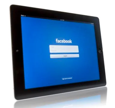 Facebook on ipad 3 Фото