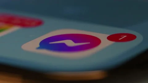 Facebook Messenger 動画素材 144865172