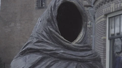 Faceless statue tilt view Stock Footage 126111690