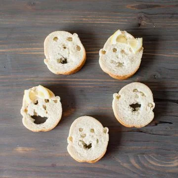 Faces from bread Foto stock
