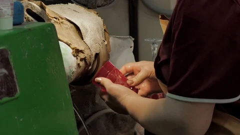 Faceting of crystal products on the machine. Stock Footage 127910586