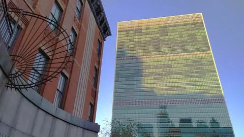 Fachada frontal del edificio de la ONU en New York Stock Photos
