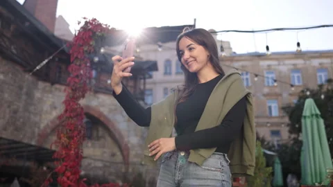 Facial expression, Social post, Selfie lighting Видео 248654526