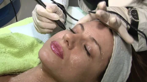 Facial treatment professional Stock Footage 33702080
