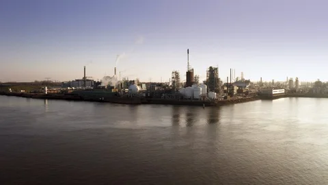 Factory Chemours in Dordrecht Stock-Footage 122384399