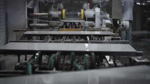 Factory for the production of ceramic tiles and porcelain tiles. Automatic Video stock 201025735