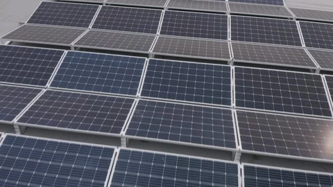 Factory Solar Panel Array on Sunny Day, Log Vídeos de archivo 117851078